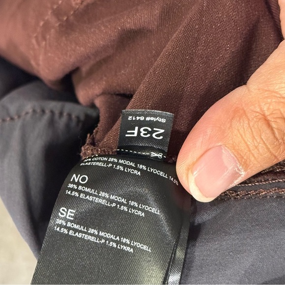 Kuhl NWT Women 12 Chicory Kultivatr Kargo Cargo Crop 6412 Pants Outdoor Comfort - Picture 9 of 11